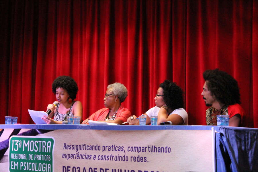 relacoes-raciais-e-psicologia-clinica-sao-discutidas-na-terceira-mesa-de-debates-da-13a-mostra